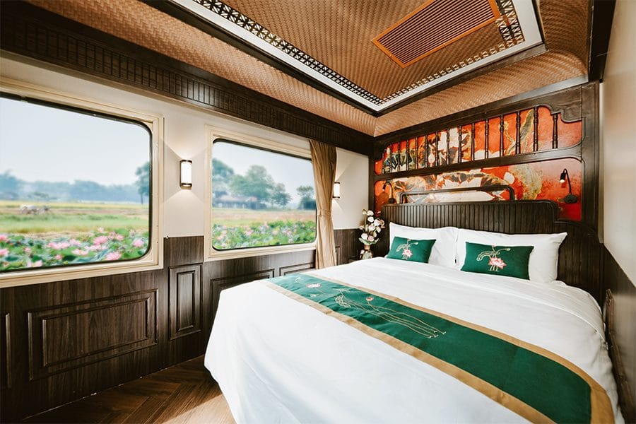 Double Cabin