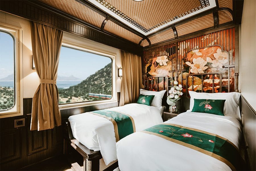 Twin Cabin